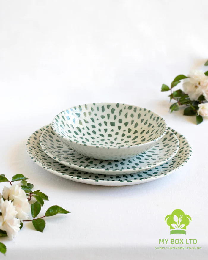 Mosaic Forest Green 12-piece Dinner Set